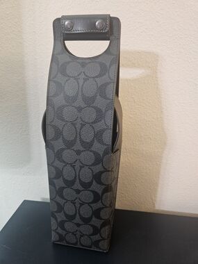 Coach Gray/Black Signature Bottle Carrier